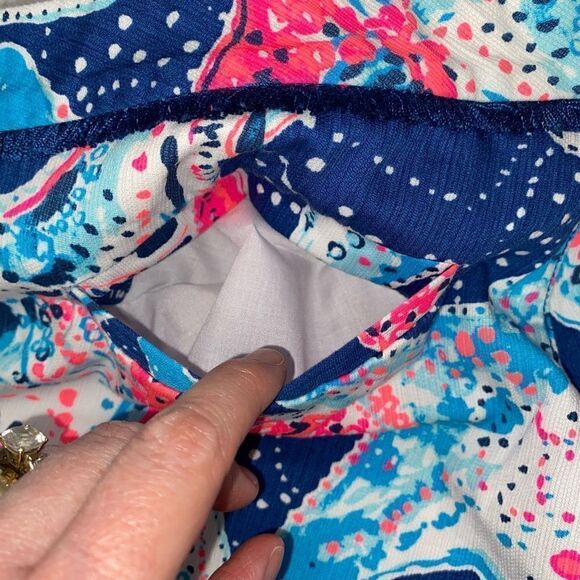 Lily Pulitzer 100% cotton multicolor starfish shorts w/fringe sz 4 women - Picture 9 of 9